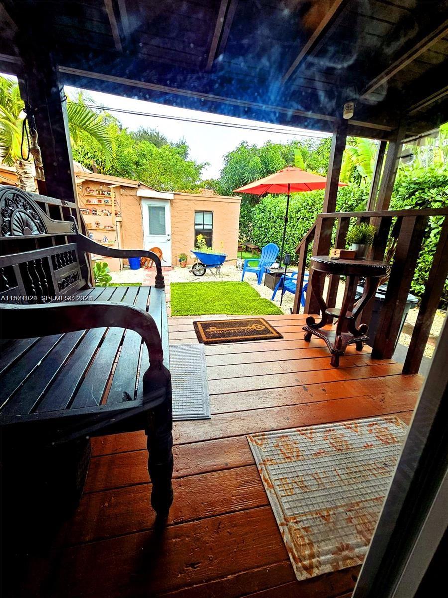 CORAL GABLES SEC E - Residential Lease