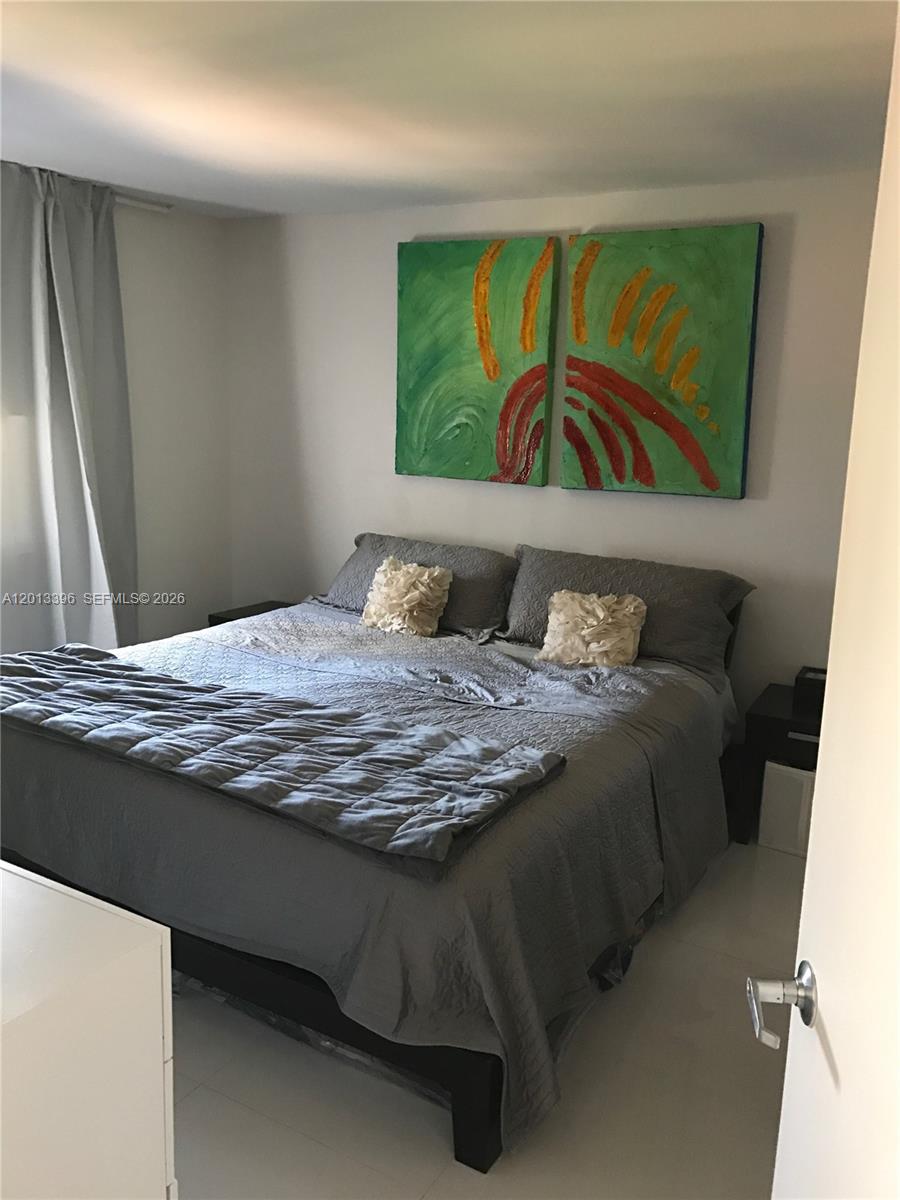 THE SAILS CONDO - Residential Lease