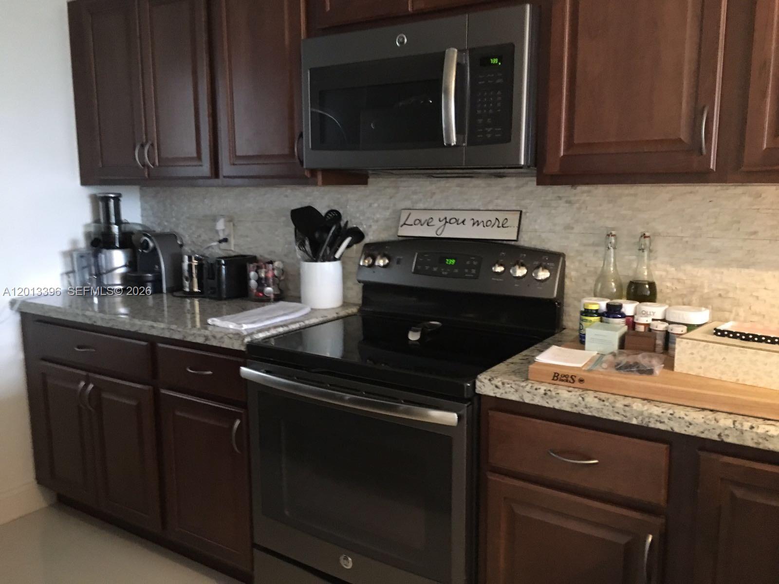 1401 Bay Rd 513