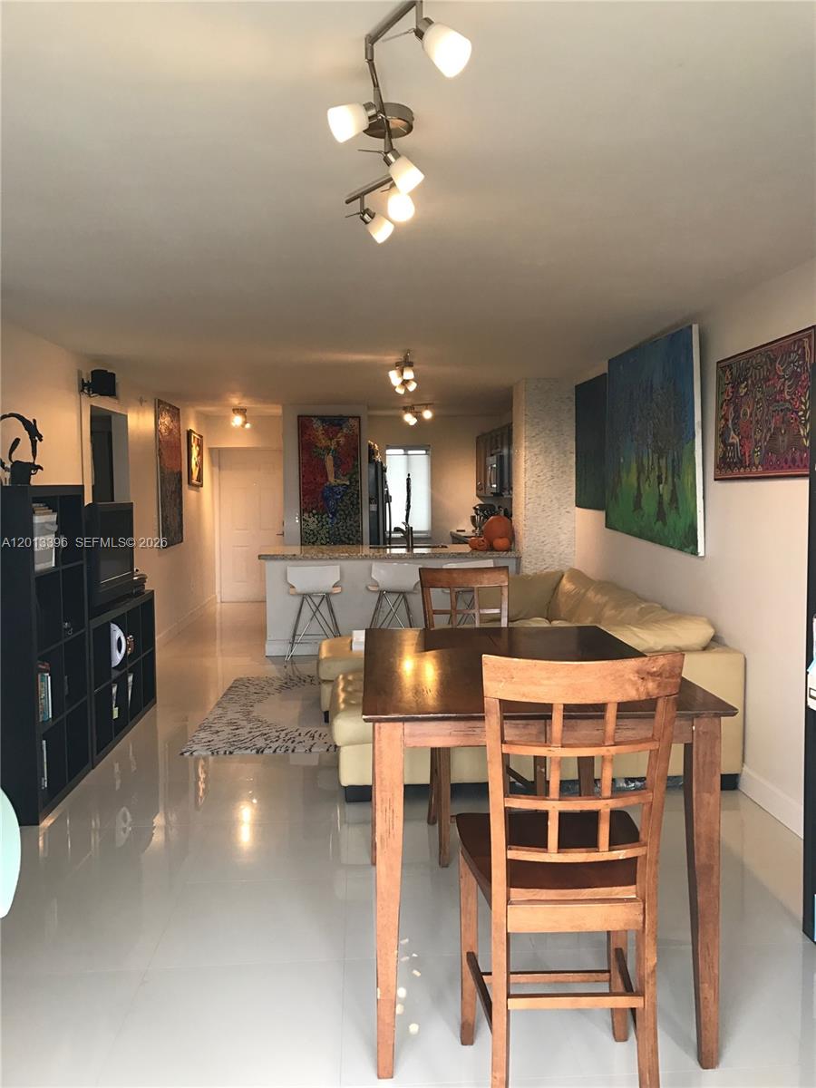 1401 Bay Rd 513