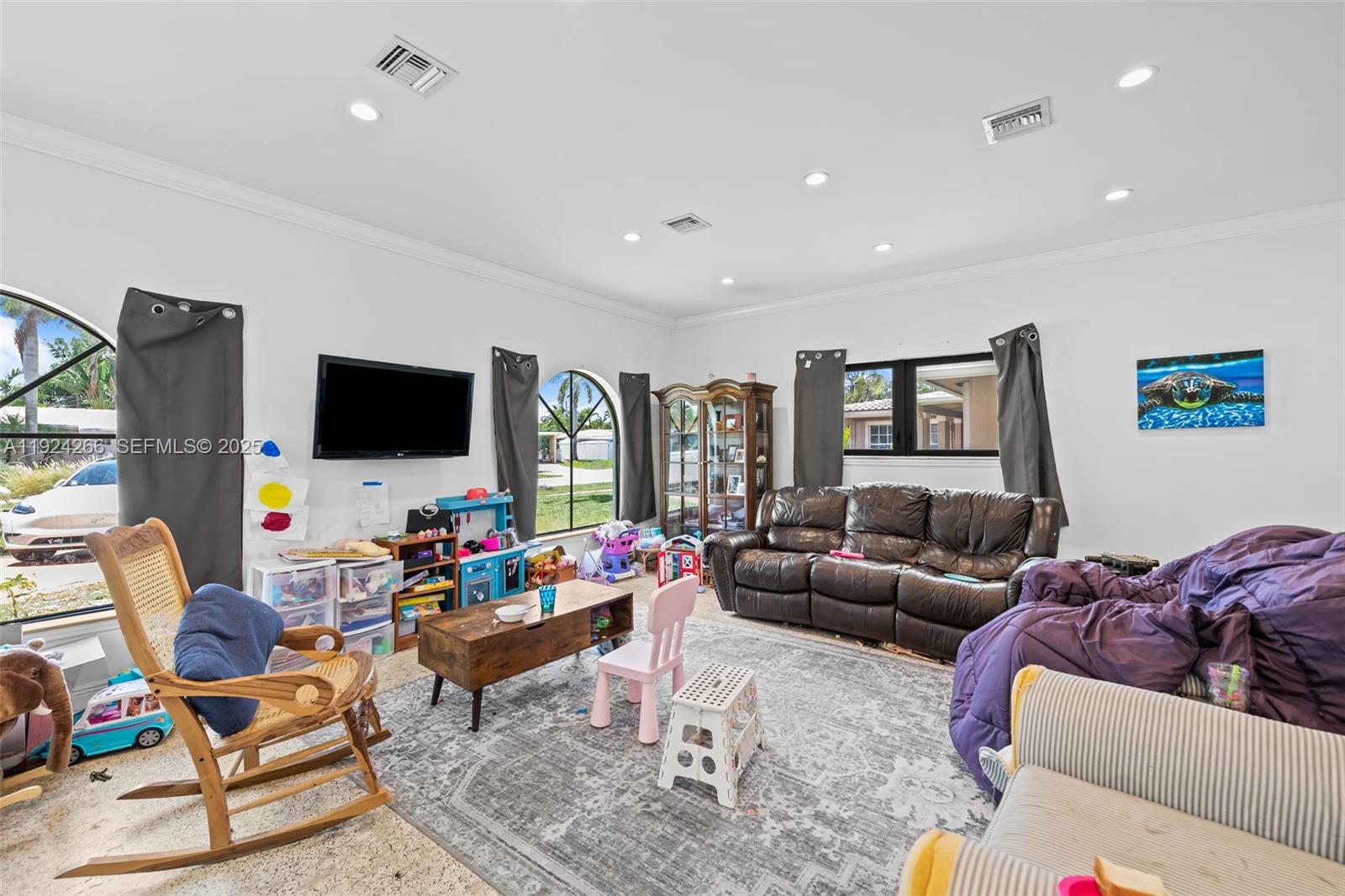 IMPERIAL POINT - Residential