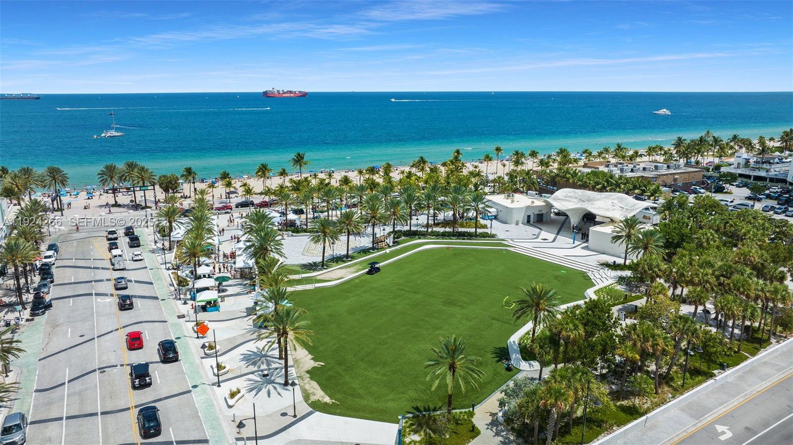 IMPERIAL POINT - Residential