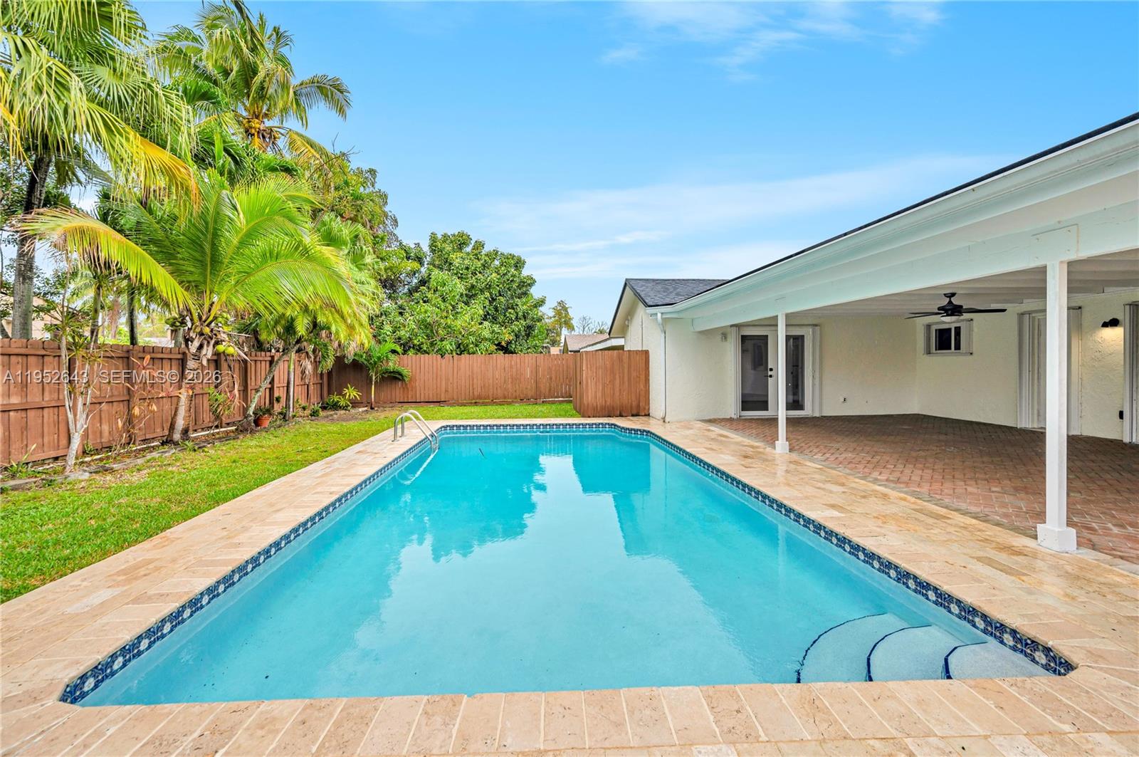 RAMBLING WOODS SUBDIVISIO - Residential