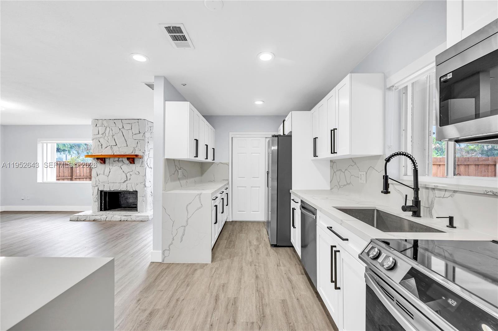 RAMBLING WOODS SUBDIVISIO - Residential