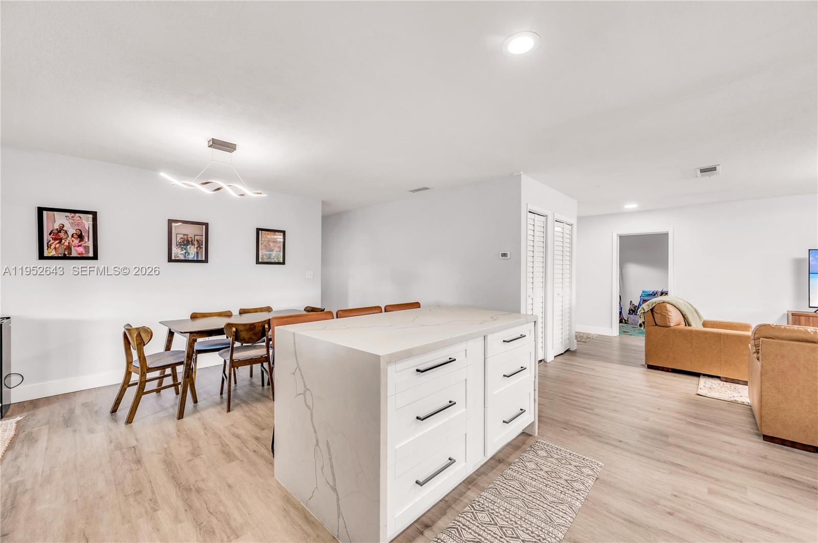 RAMBLING WOODS SUBDIVISIO - Residential