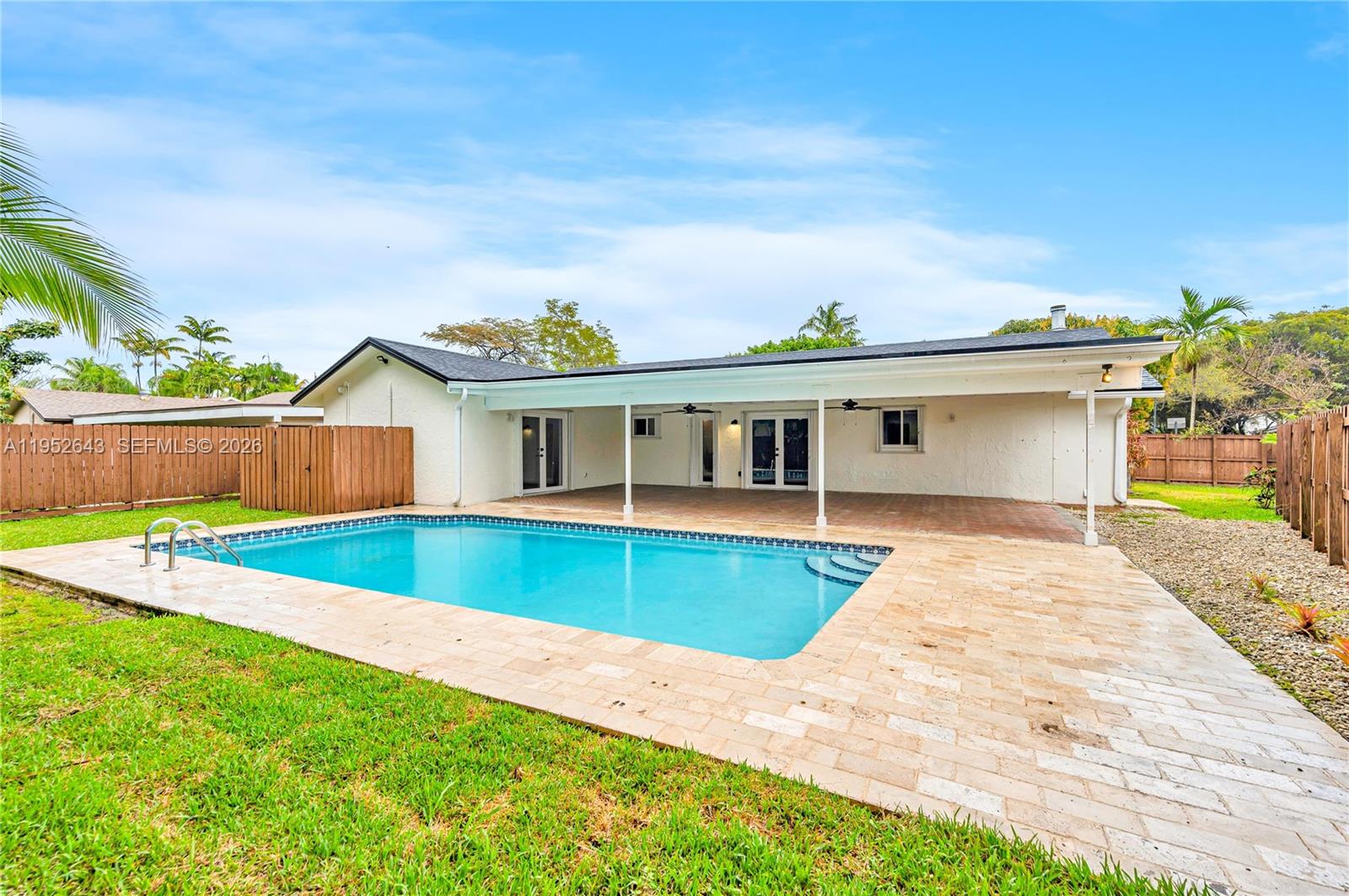 RAMBLING WOODS SUBDIVISIO - Residential