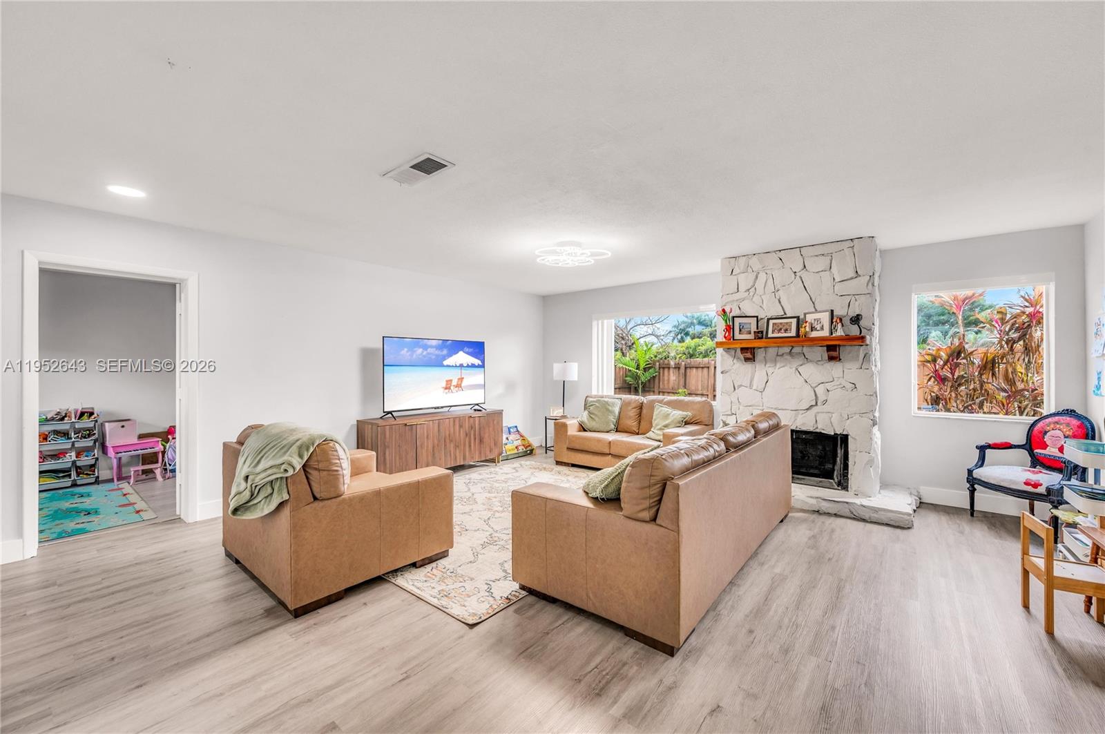 RAMBLING WOODS SUBDIVISIO - Residential