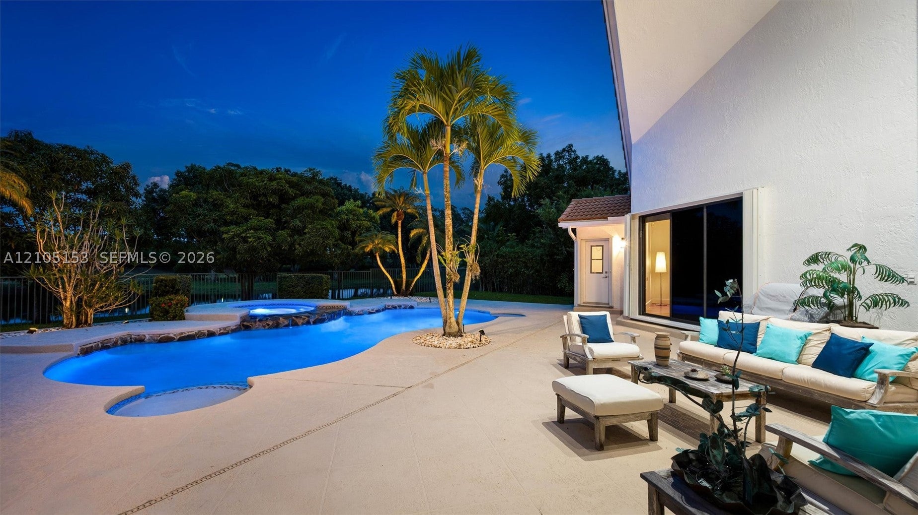 355 Coconut Cir