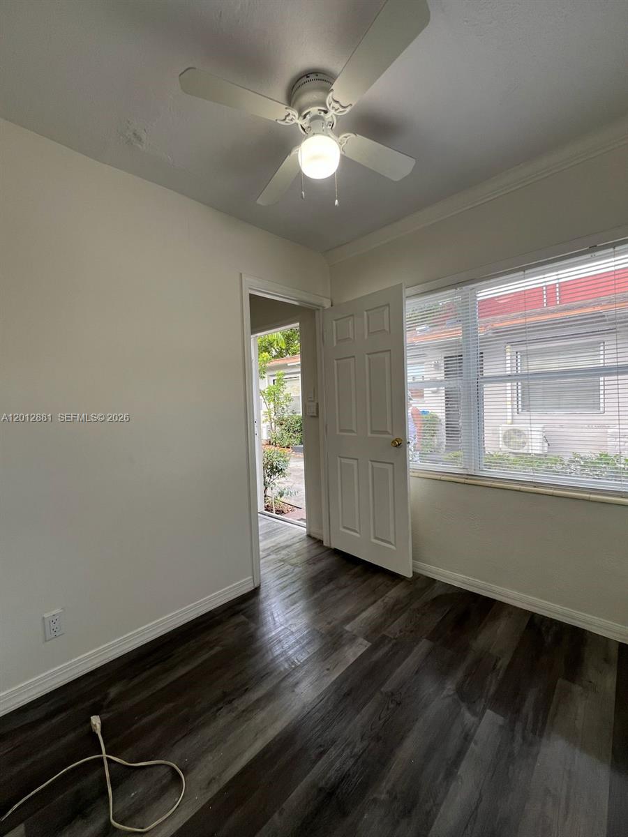 HOLLYWOOD LAWNS - Residential Income