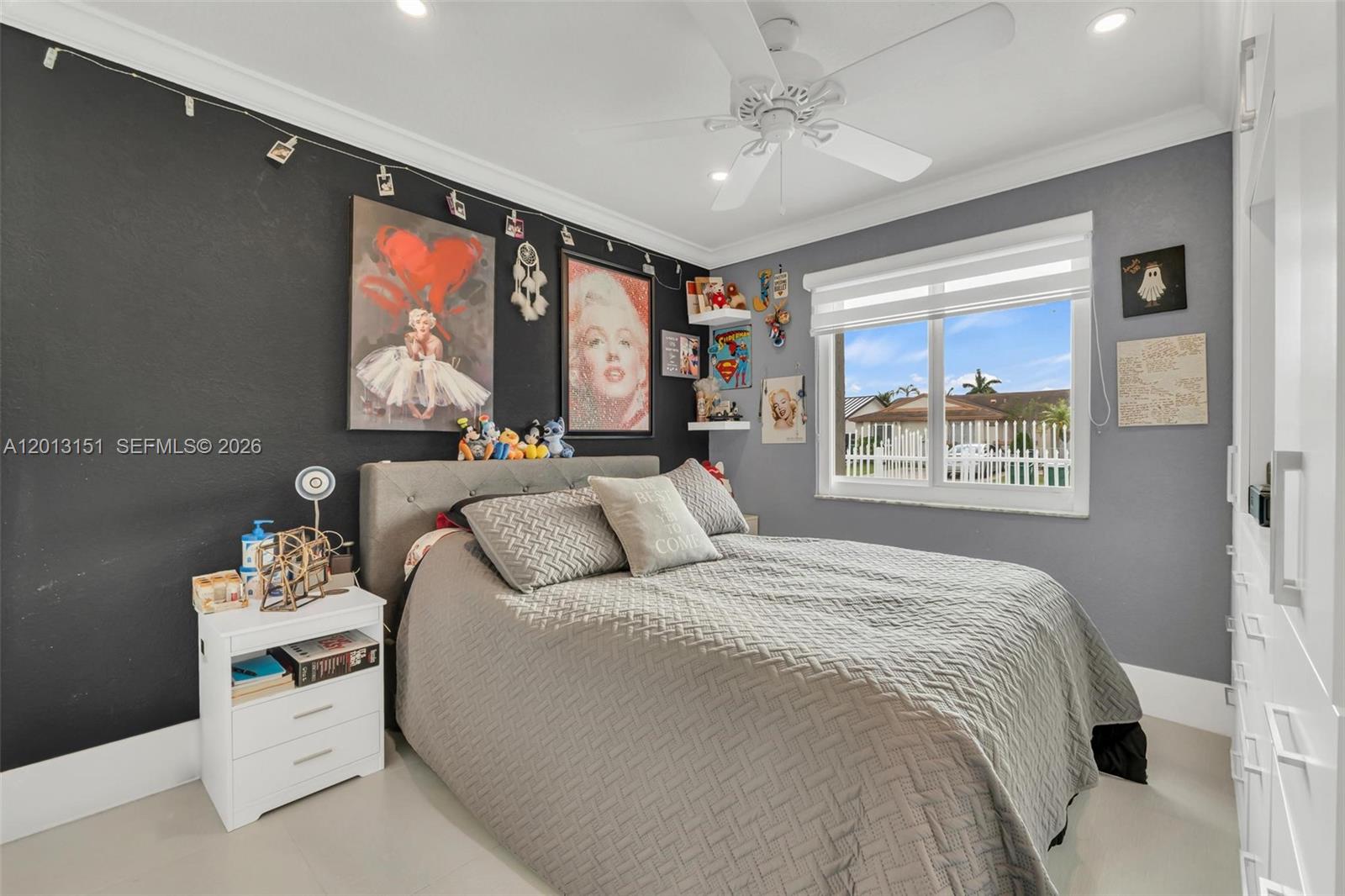 SOUTH MIAMI LAKES - Residential