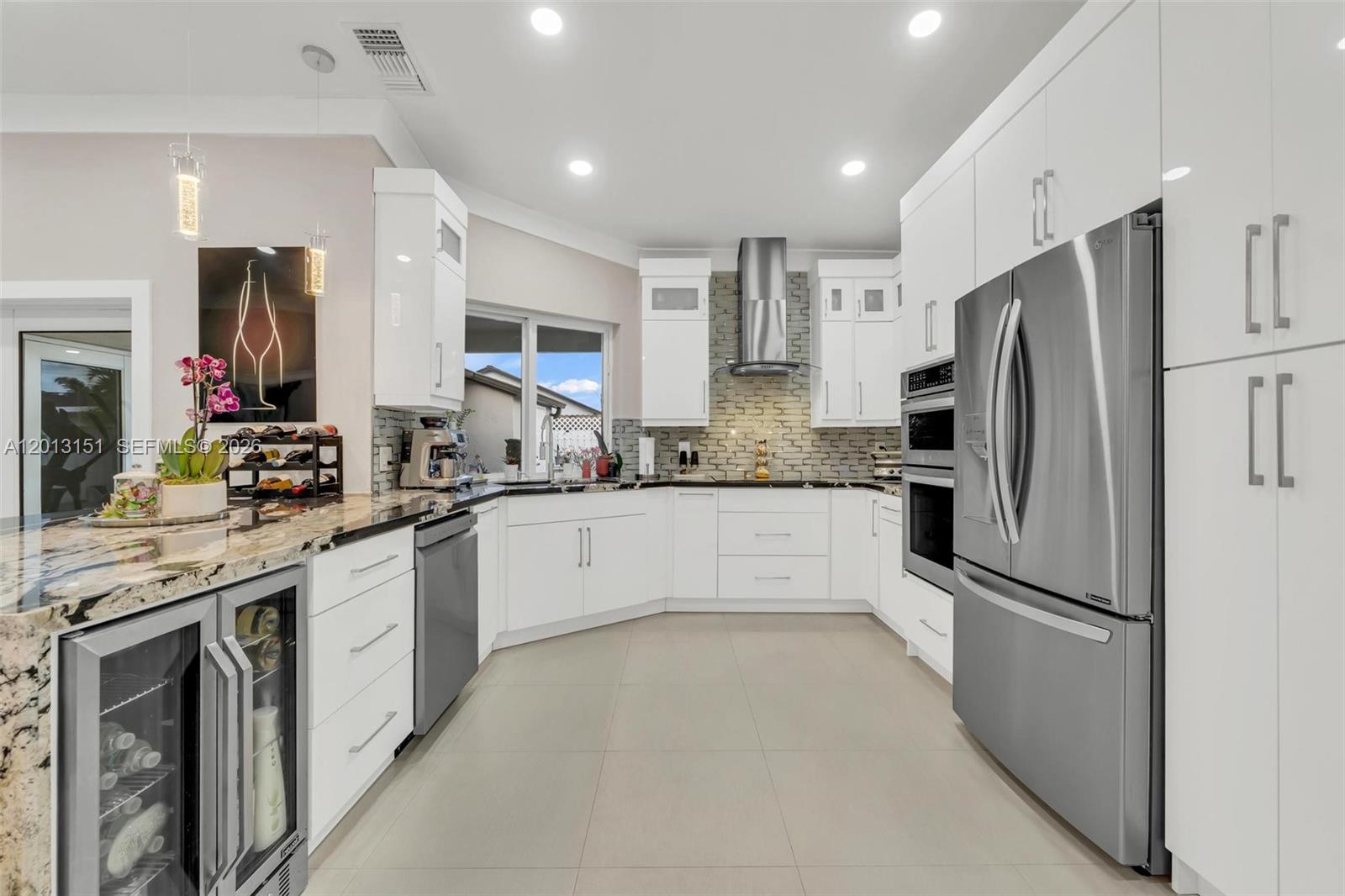 SOUTH MIAMI LAKES - Residential