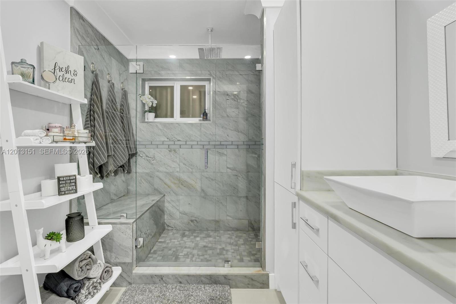 SOUTH MIAMI LAKES - Residential