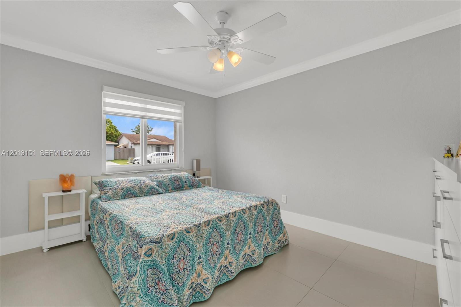 SOUTH MIAMI LAKES - Residential