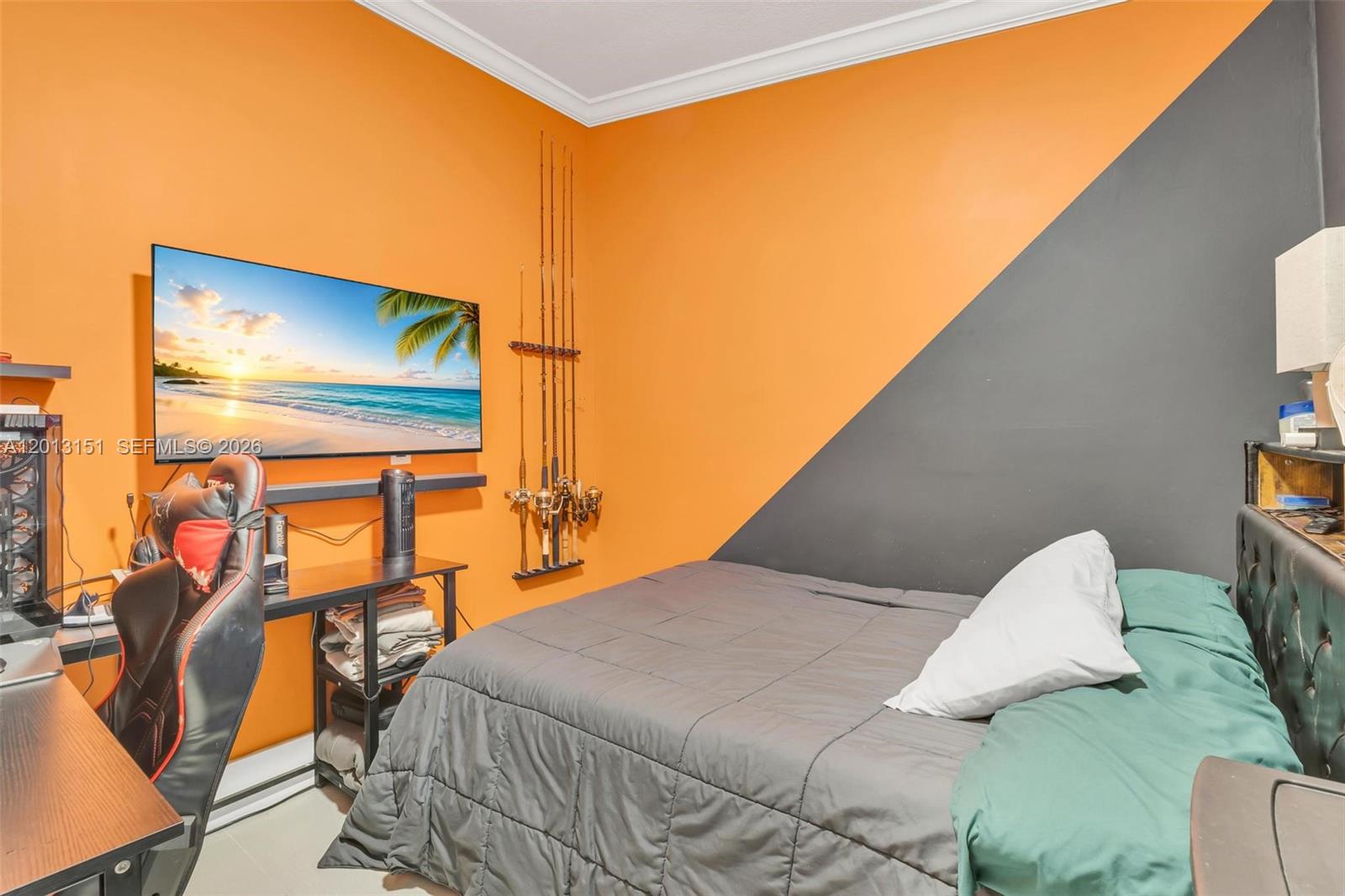 SOUTH MIAMI LAKES - Residential