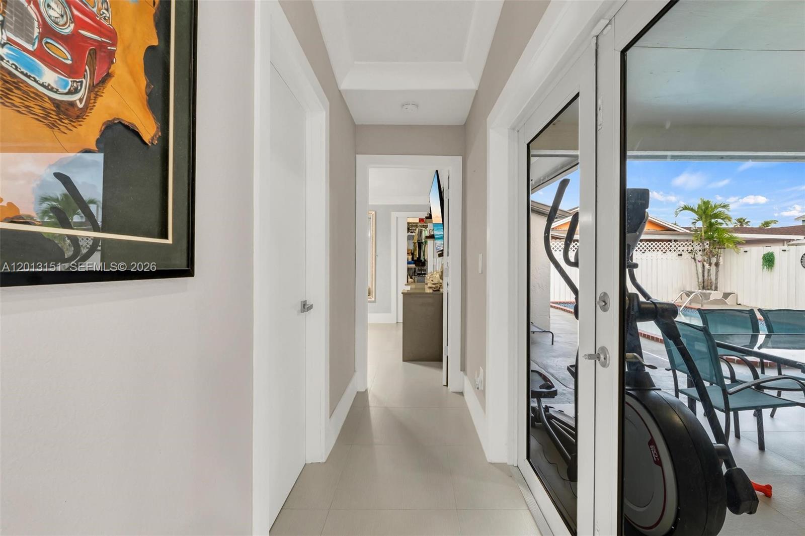 SOUTH MIAMI LAKES - Residential