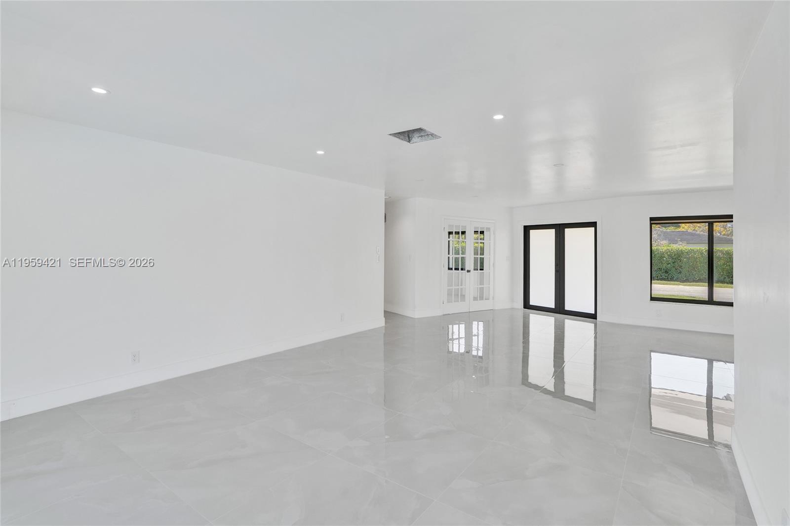 BONAVENTURE LAKES 3RD ADD - Residential