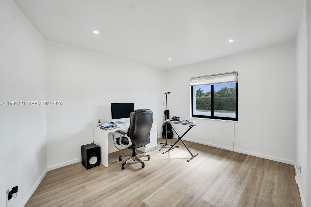 BONAVENTURE LAKES 3RD ADD - Residential