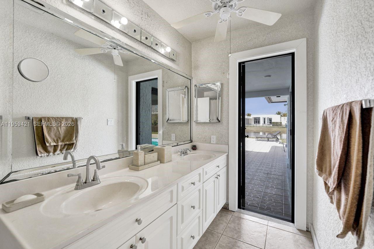 BONAVENTURE LAKES 3RD ADD - Residential