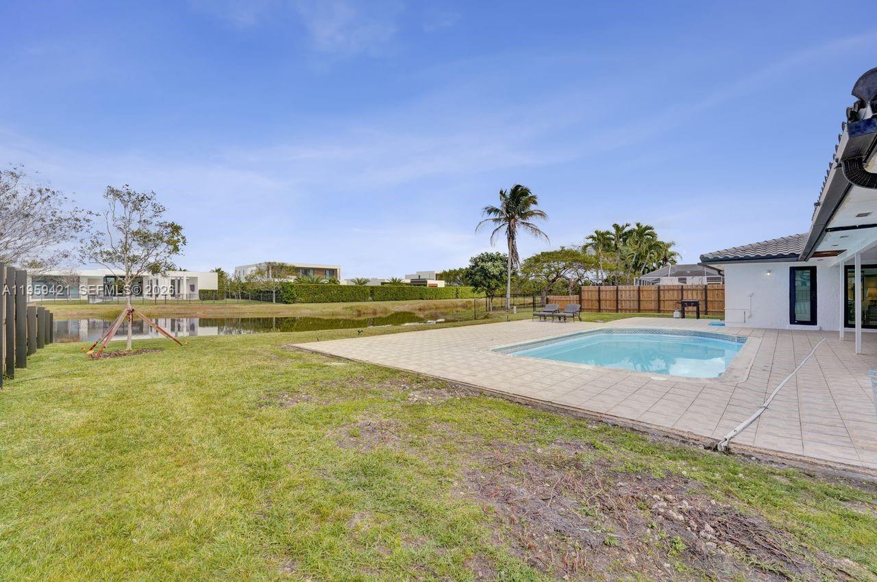 BONAVENTURE LAKES 3RD ADD - Residential