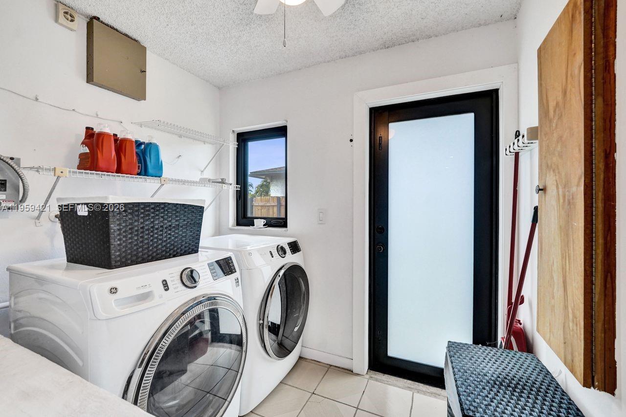 BONAVENTURE LAKES 3RD ADD - Residential