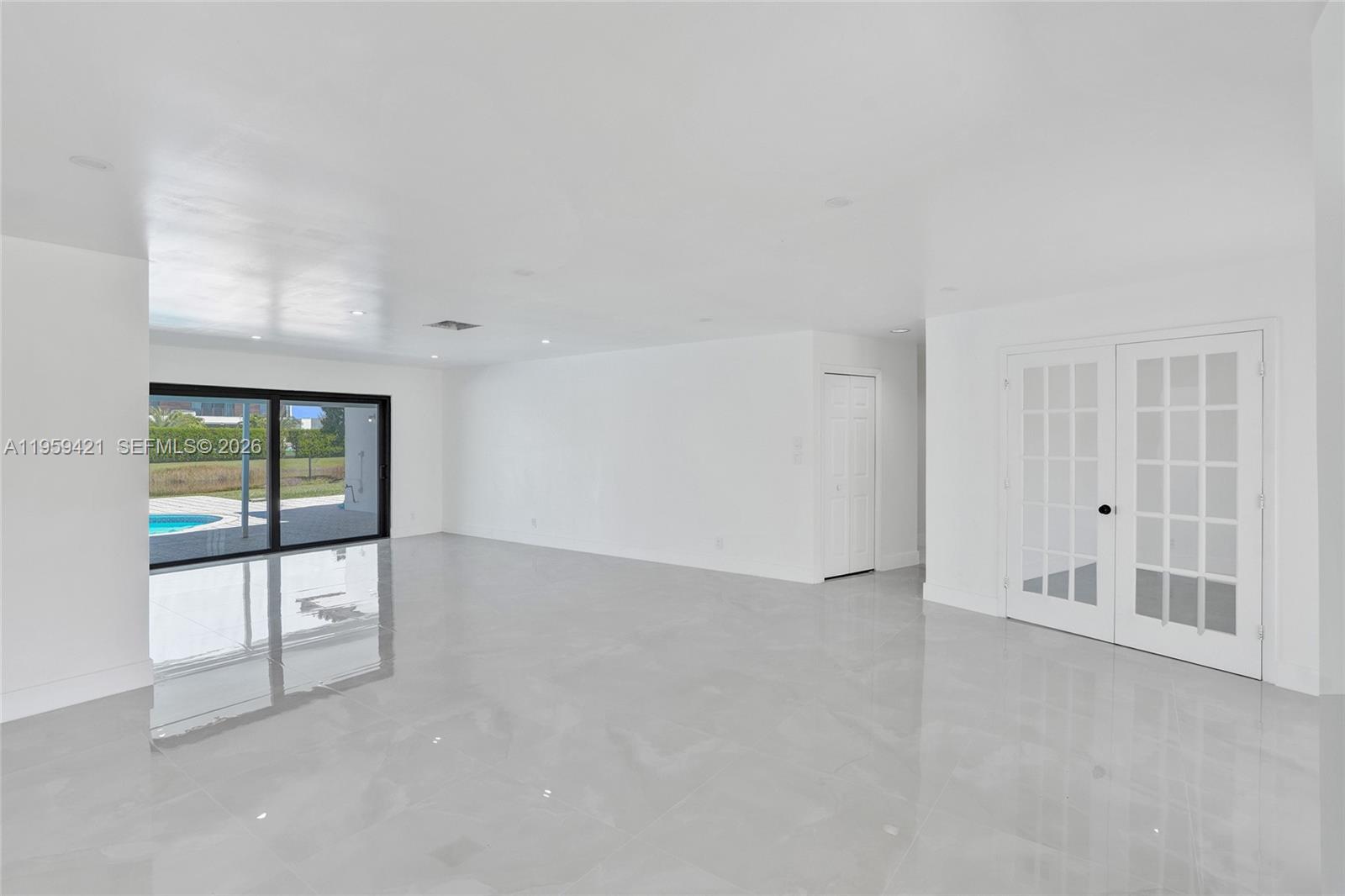 BONAVENTURE LAKES 3RD ADD - Residential