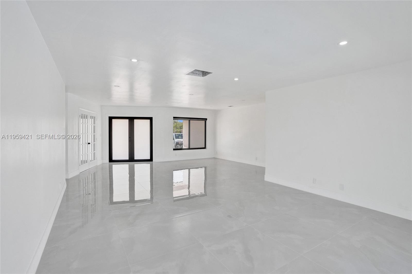 BONAVENTURE LAKES 3RD ADD - Residential