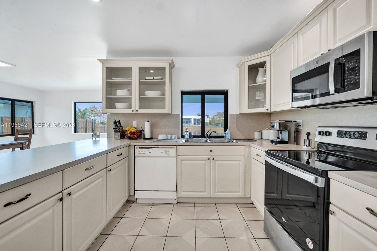 BONAVENTURE LAKES 3RD ADD - Residential