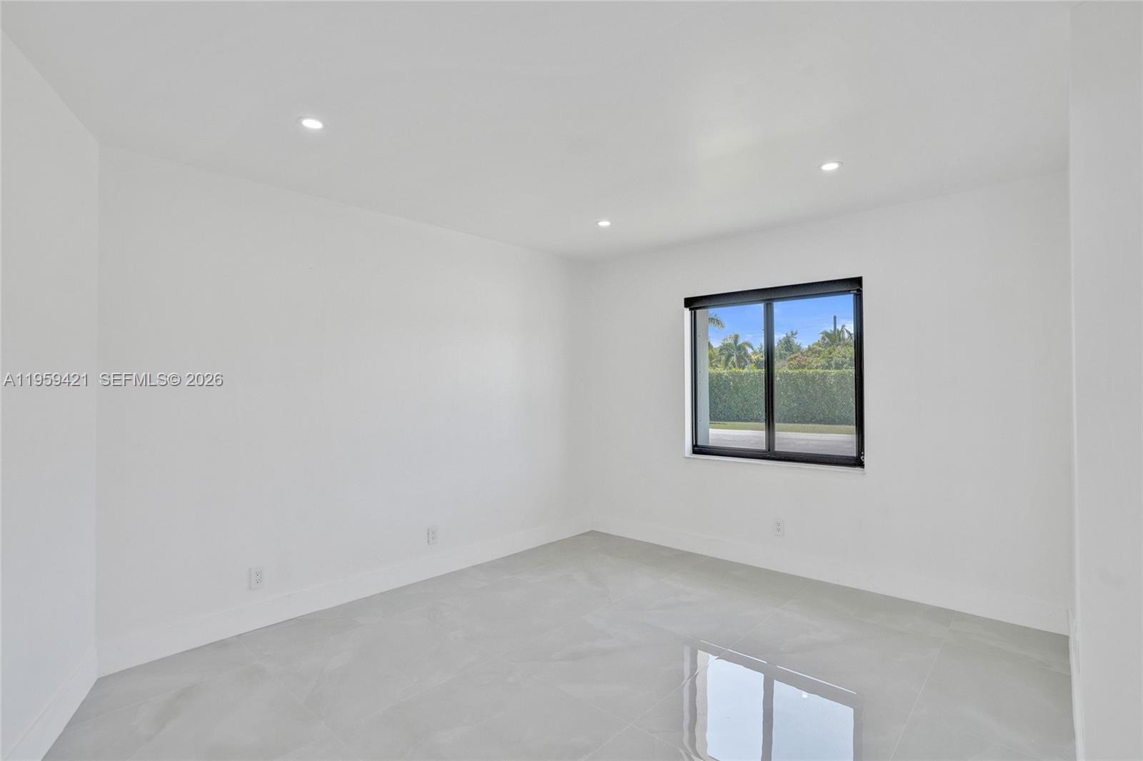 BONAVENTURE LAKES 3RD ADD - Residential