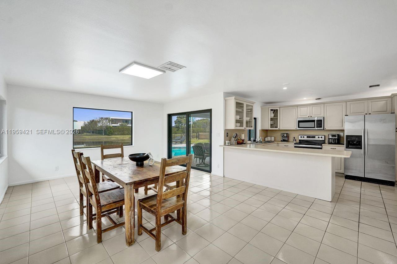 BONAVENTURE LAKES 3RD ADD - Residential