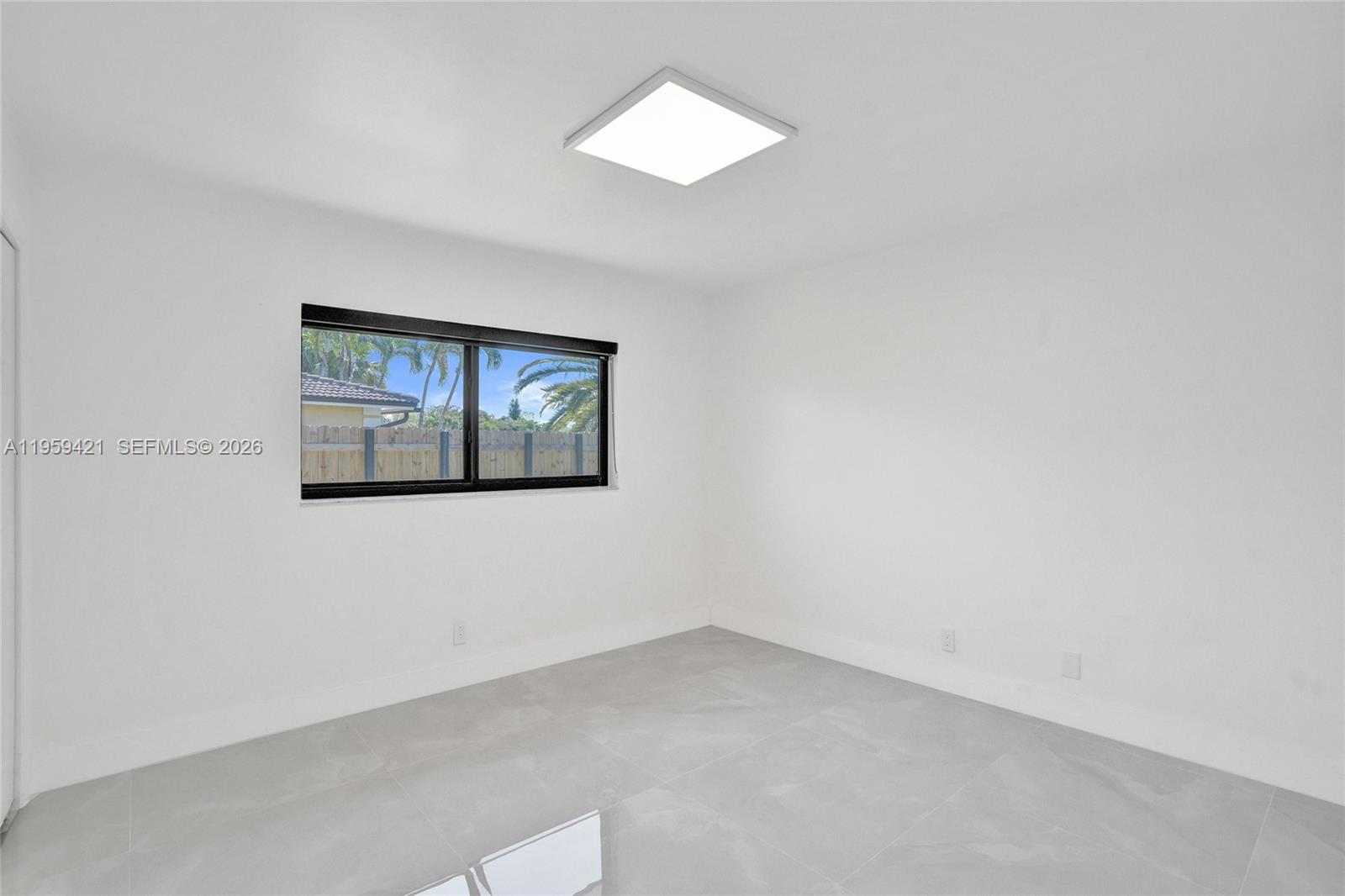 BONAVENTURE LAKES 3RD ADD - Residential
