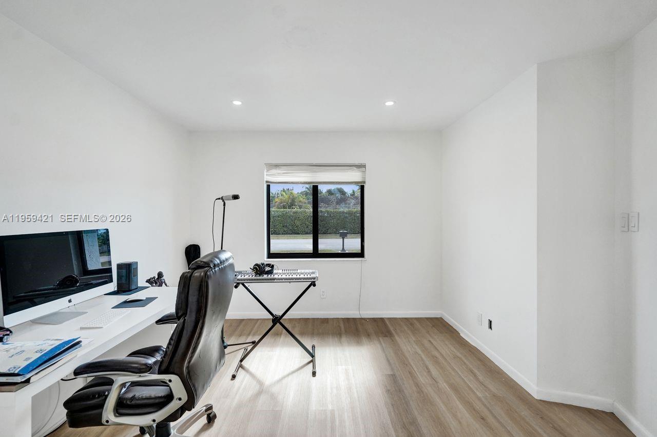 BONAVENTURE LAKES 3RD ADD - Residential