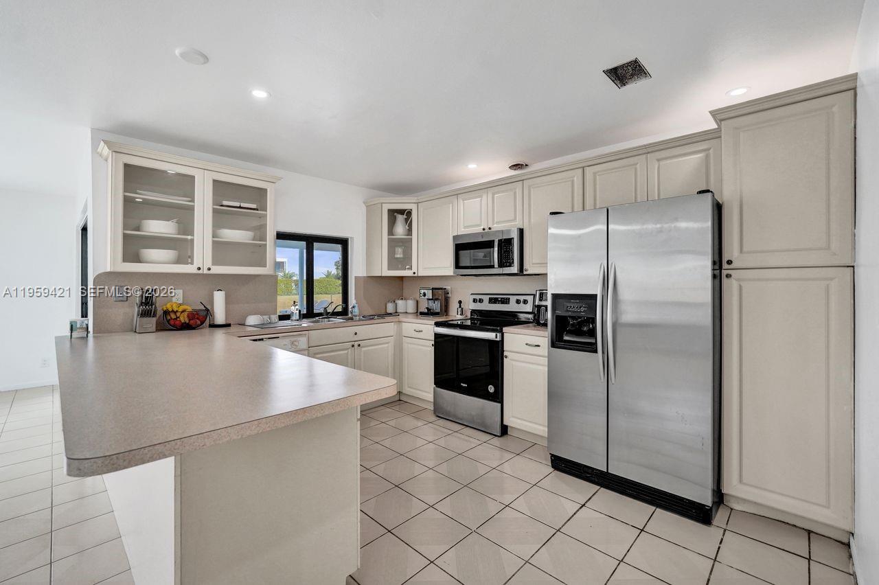 BONAVENTURE LAKES 3RD ADD - Residential