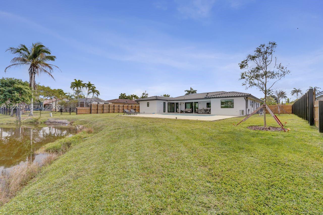 BONAVENTURE LAKES 3RD ADD - Residential