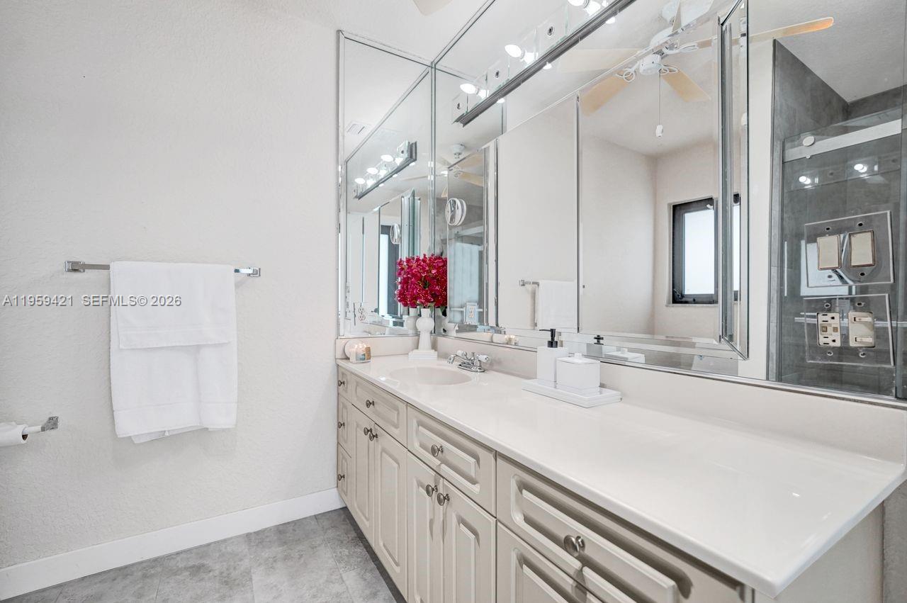 BONAVENTURE LAKES 3RD ADD - Residential