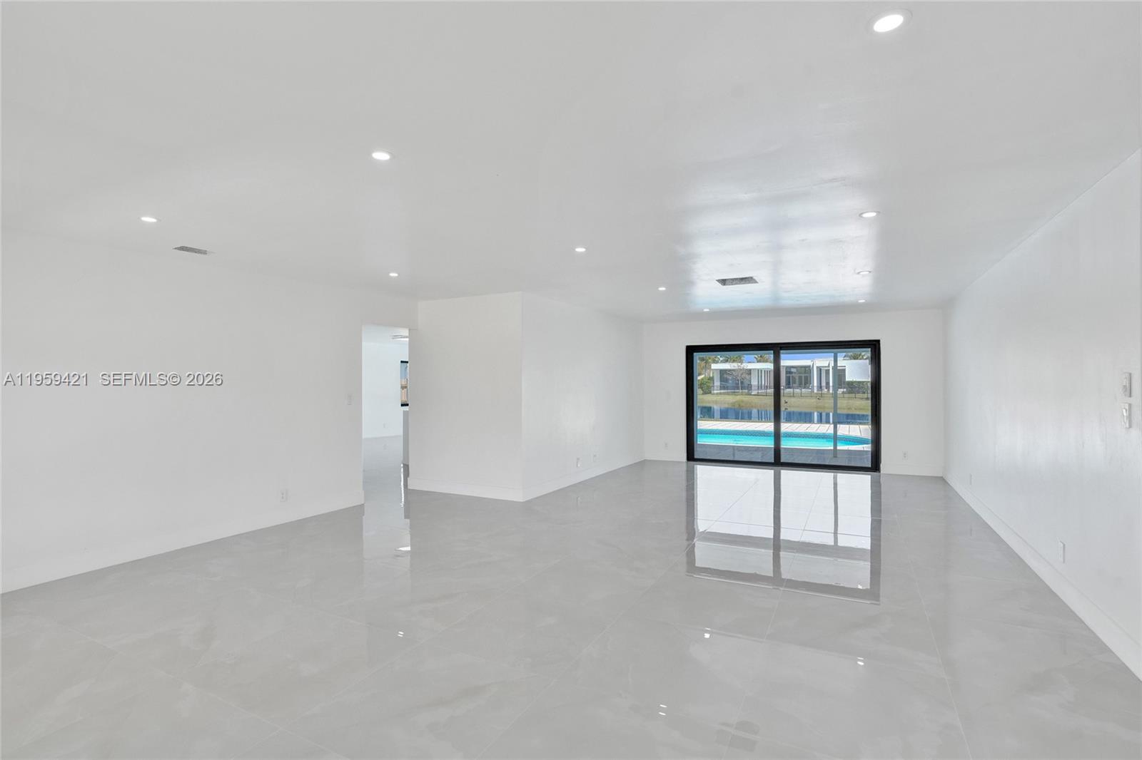 BONAVENTURE LAKES 3RD ADD - Residential