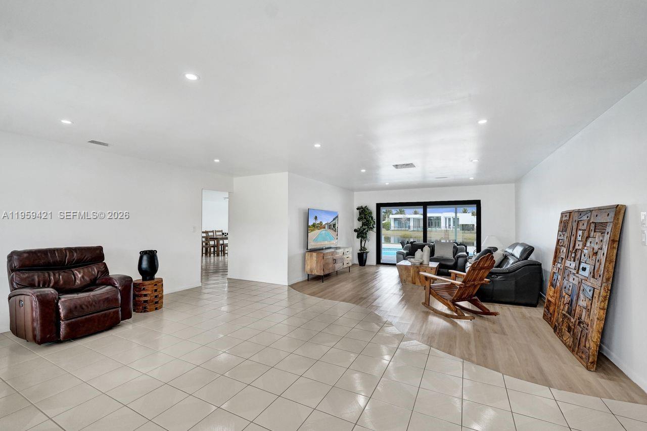 BONAVENTURE LAKES 3RD ADD - Residential