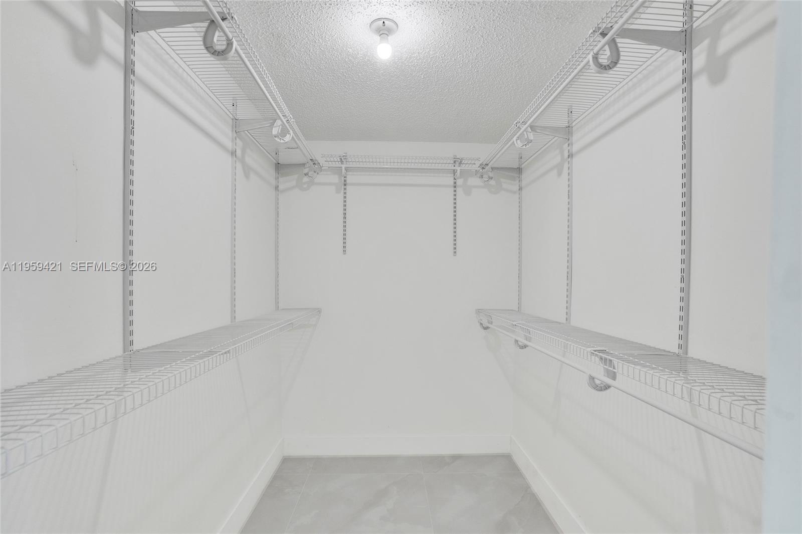 BONAVENTURE LAKES 3RD ADD - Residential