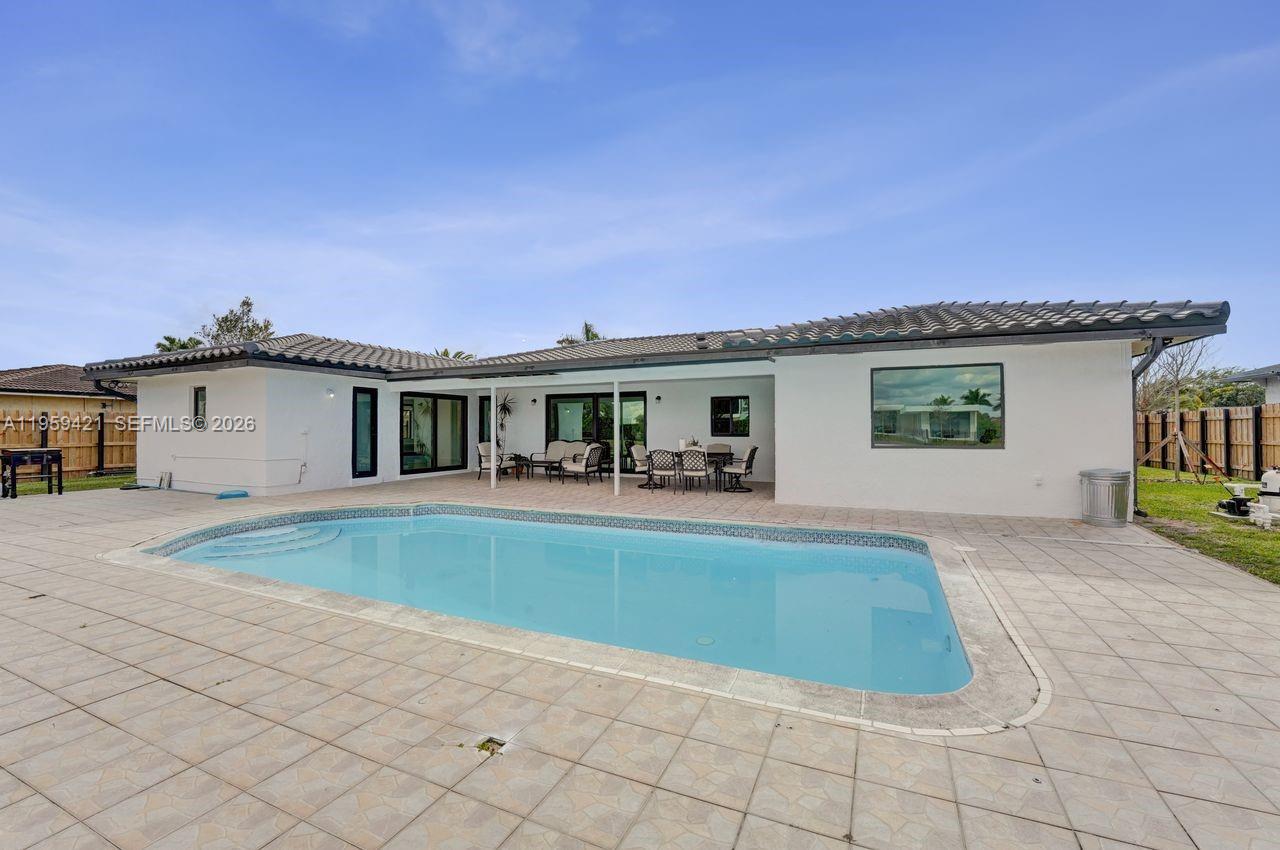 BONAVENTURE LAKES 3RD ADD - Residential