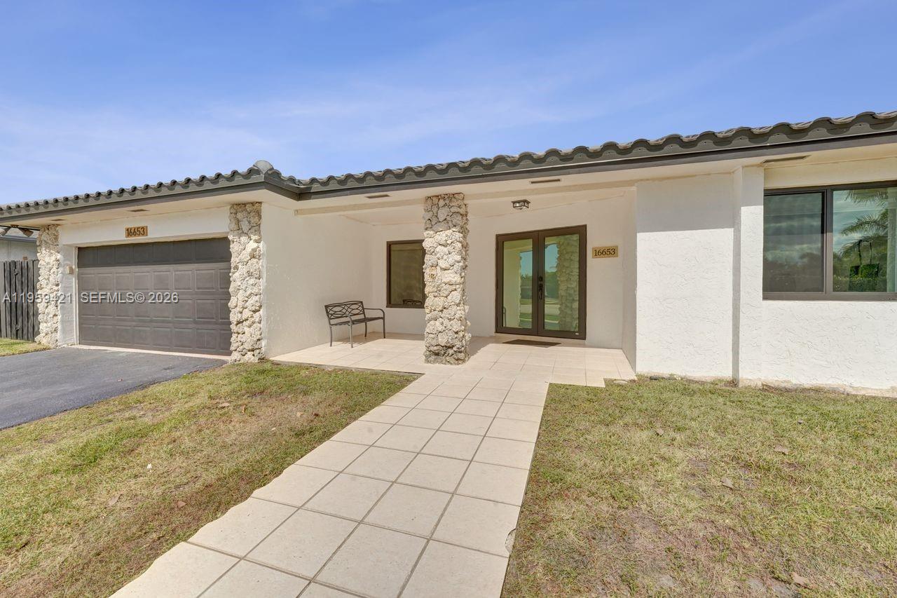 BONAVENTURE LAKES 3RD ADD - Residential