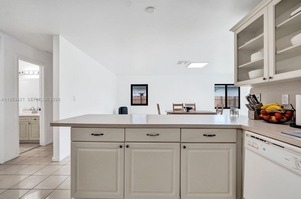 BONAVENTURE LAKES 3RD ADD - Residential