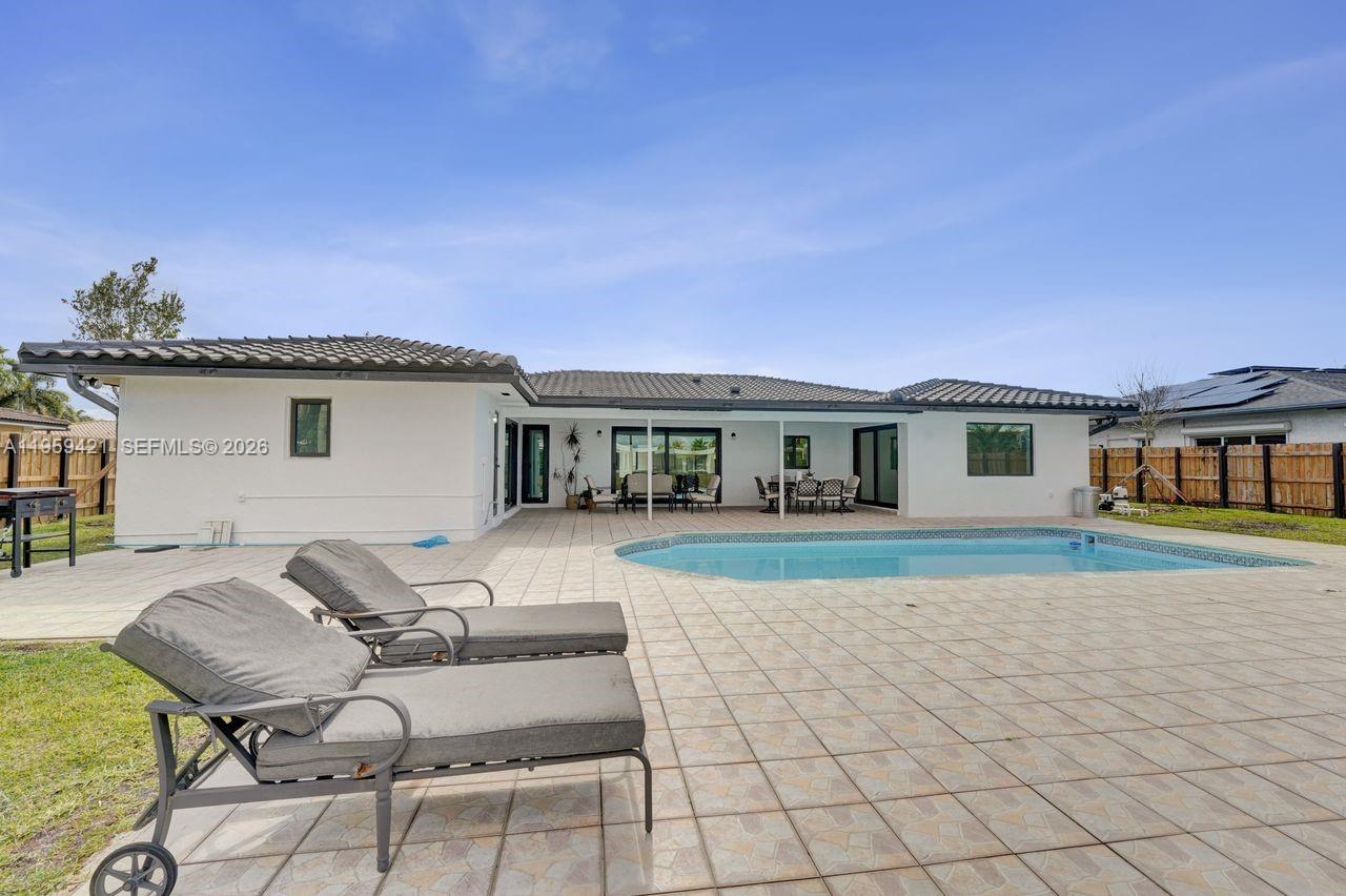 BONAVENTURE LAKES 3RD ADD - Residential