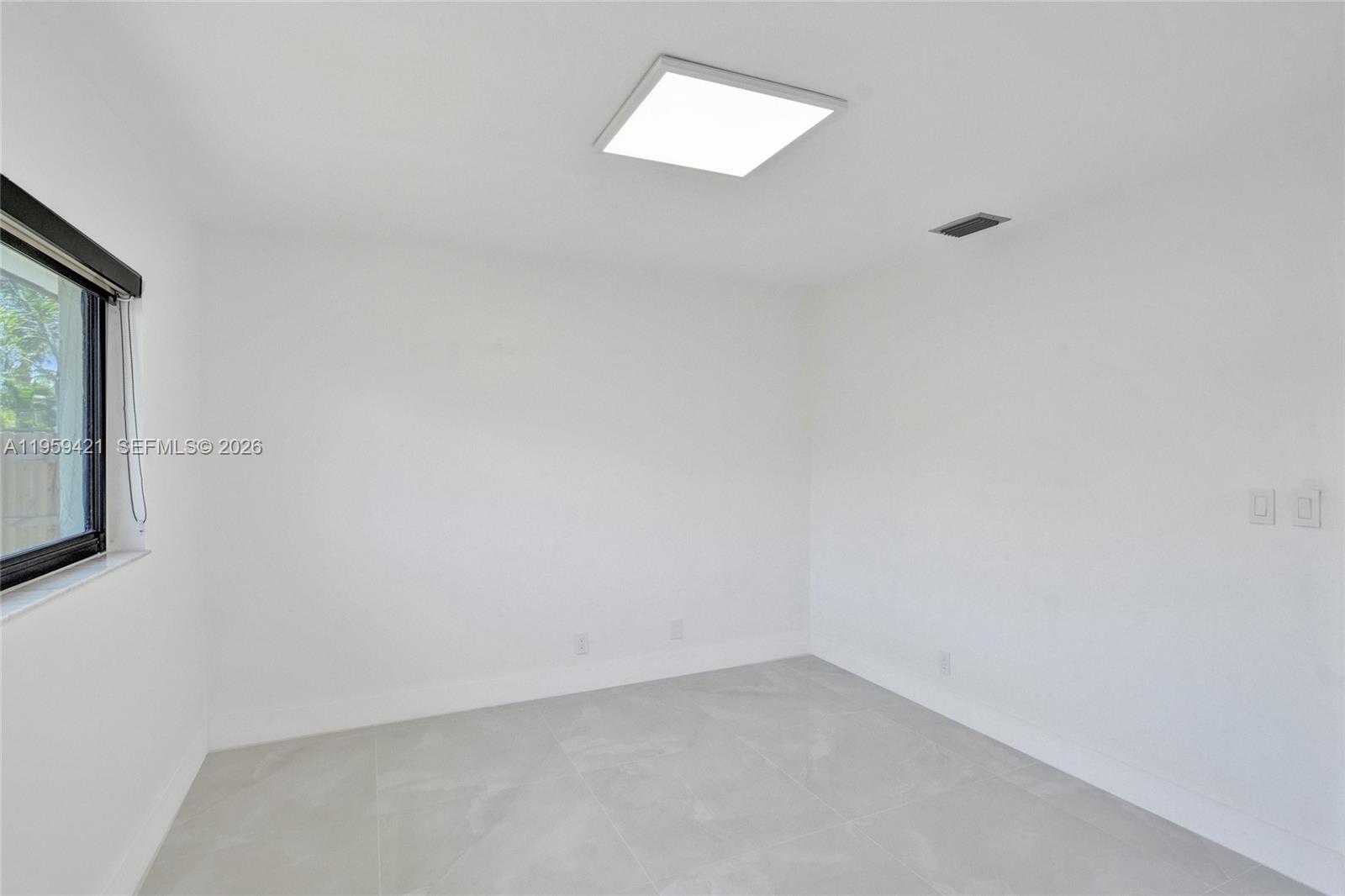 BONAVENTURE LAKES 3RD ADD - Residential