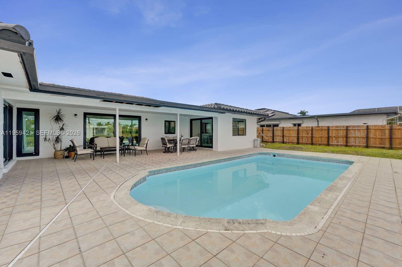 BONAVENTURE LAKES 3RD ADD - Residential