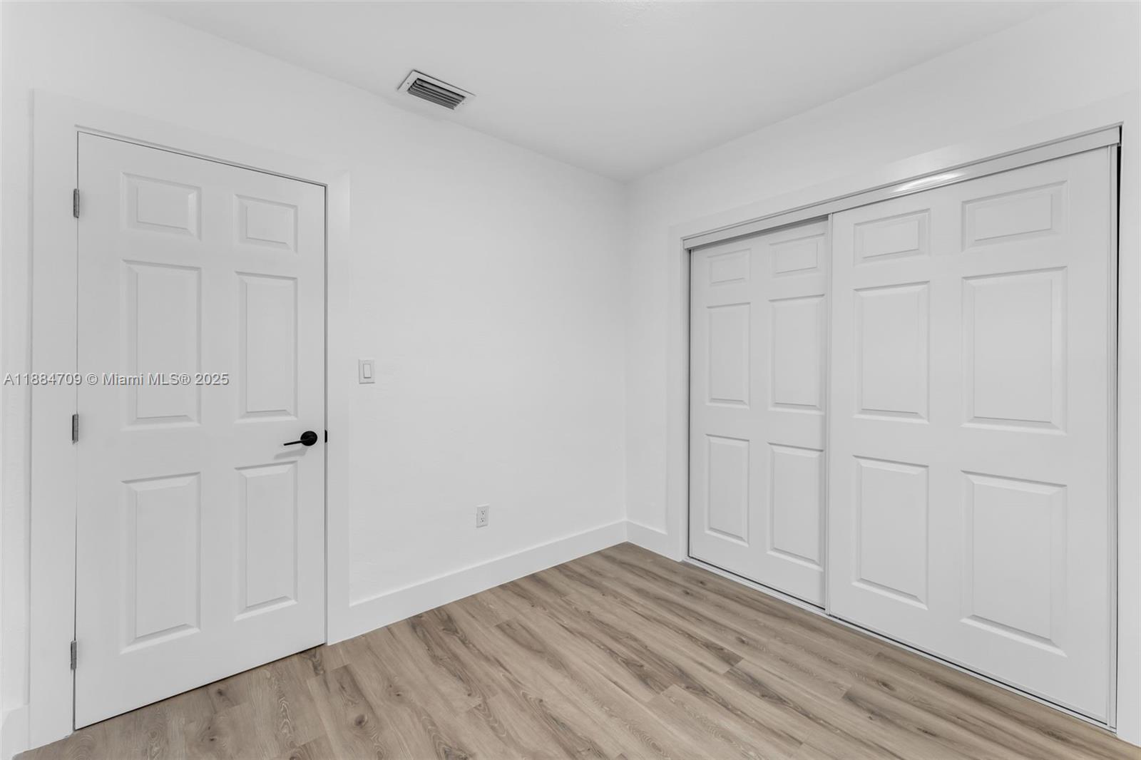 RICHMOND HEIGHTS - Residential