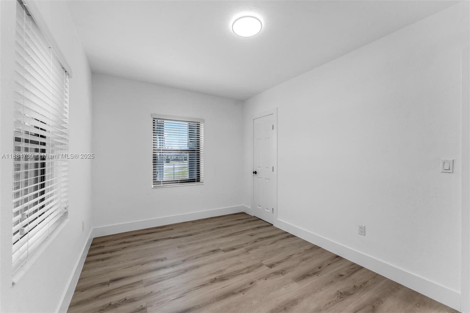 RICHMOND HEIGHTS - Residential