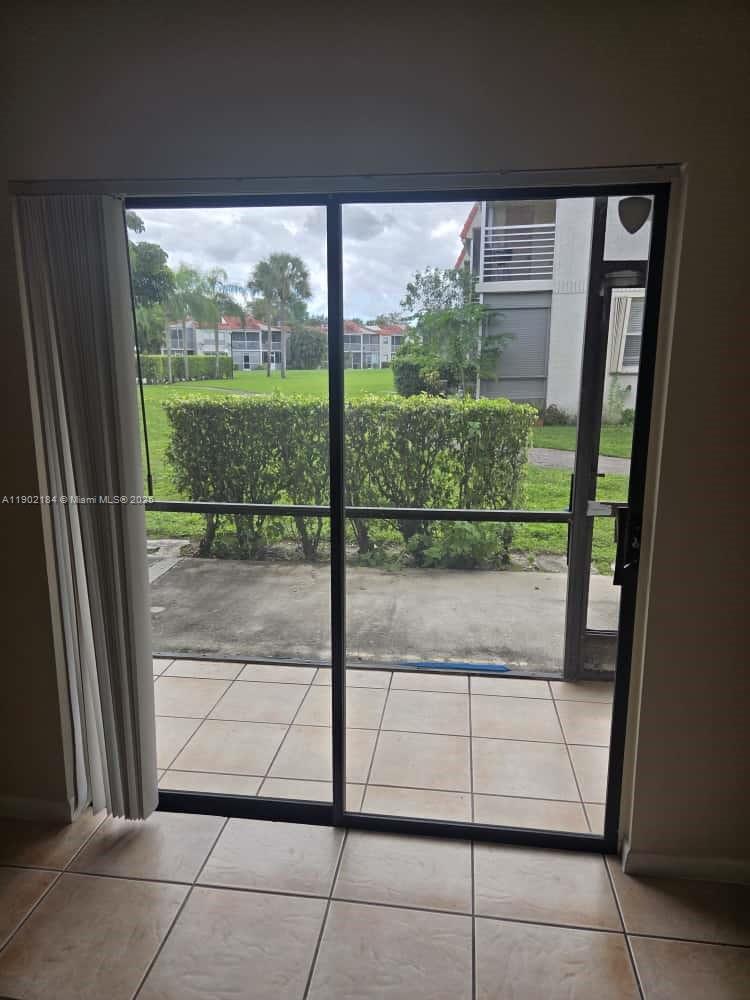 CYPRESS AT WOODMONT III - Residential Lease