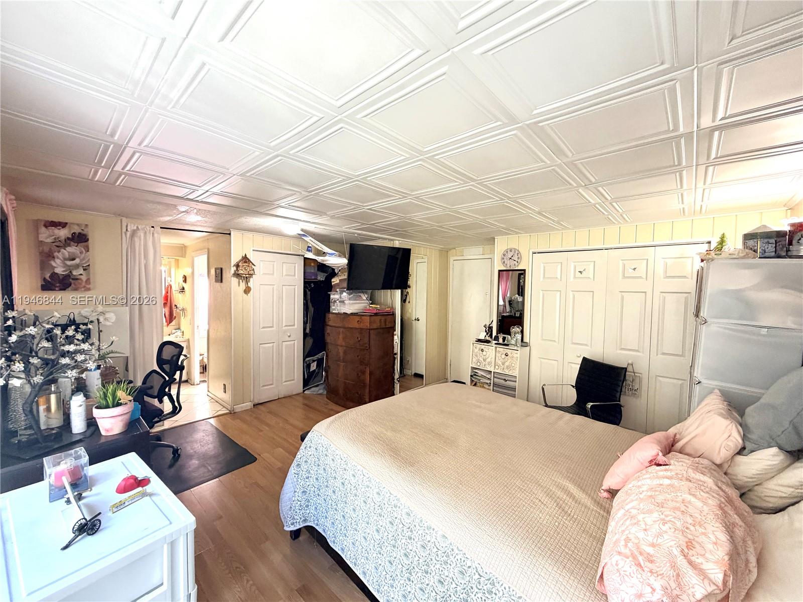 KINGS MANOR ESTATES WEST - Residential