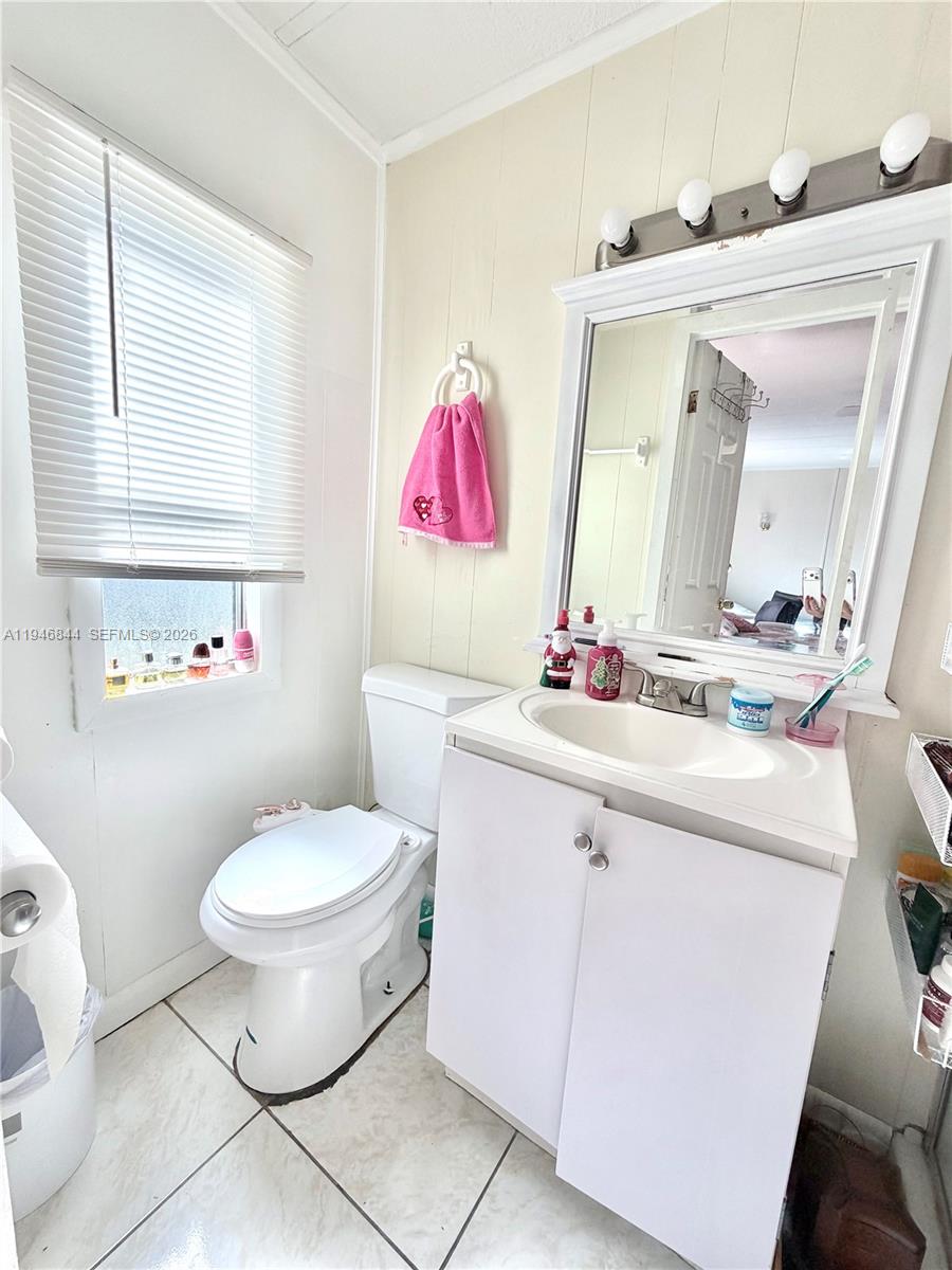 KINGS MANOR ESTATES WEST - Residential