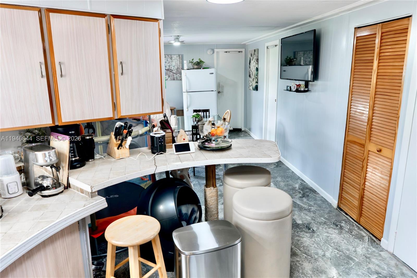 KINGS MANOR ESTATES WEST - Residential