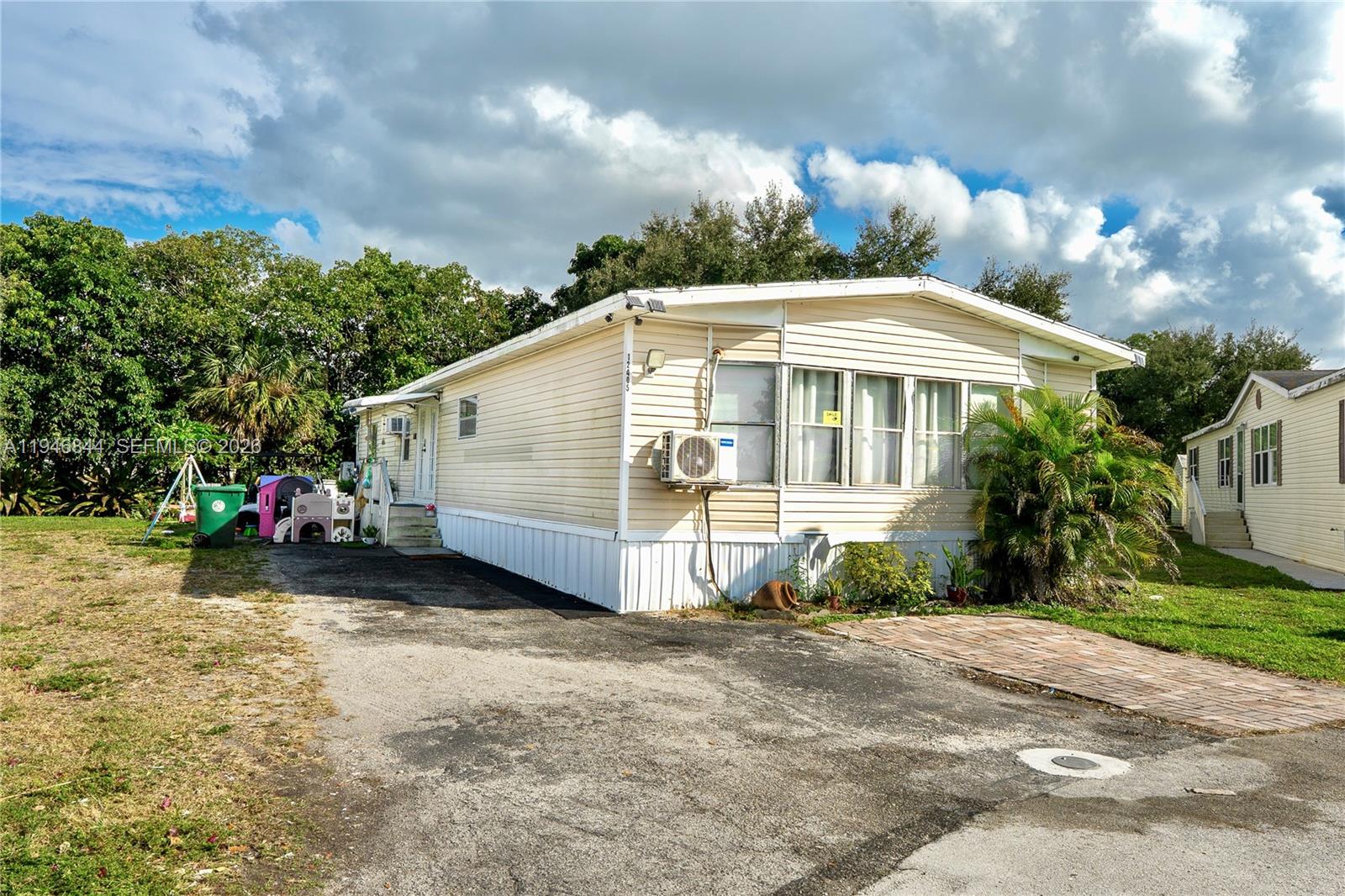 KINGS MANOR ESTATES WEST - Residential